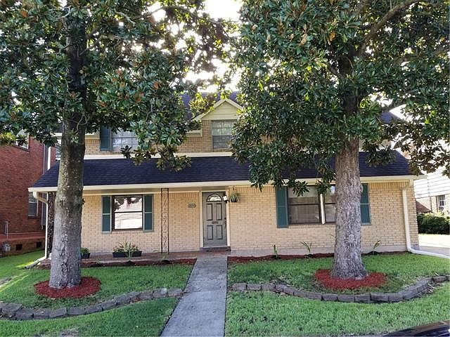 1st image of 2634 Saint Nick Dr