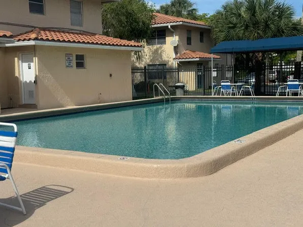 3211 NW 103rd Terrace #106-c, Coral Springs, FL 33065