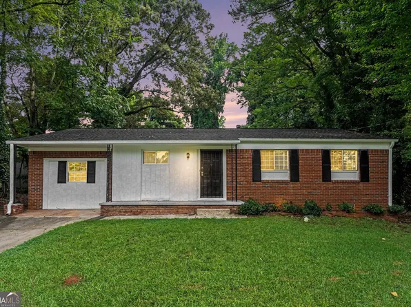 1315 Pineglen Dr, Riverdale, GA 30296