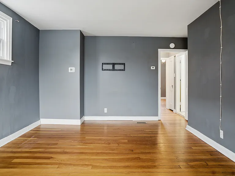 1452 Hellerman St #1 — Photo 3