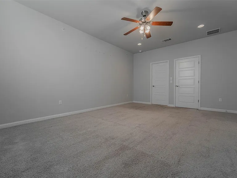 13800 Lyndhurst St #293 — Photo 9