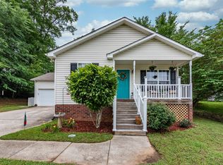 1104 Brigadoon Ct, Concord, NC 28025