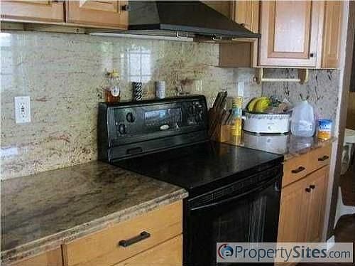 3rd image of 3490 NW 24th St