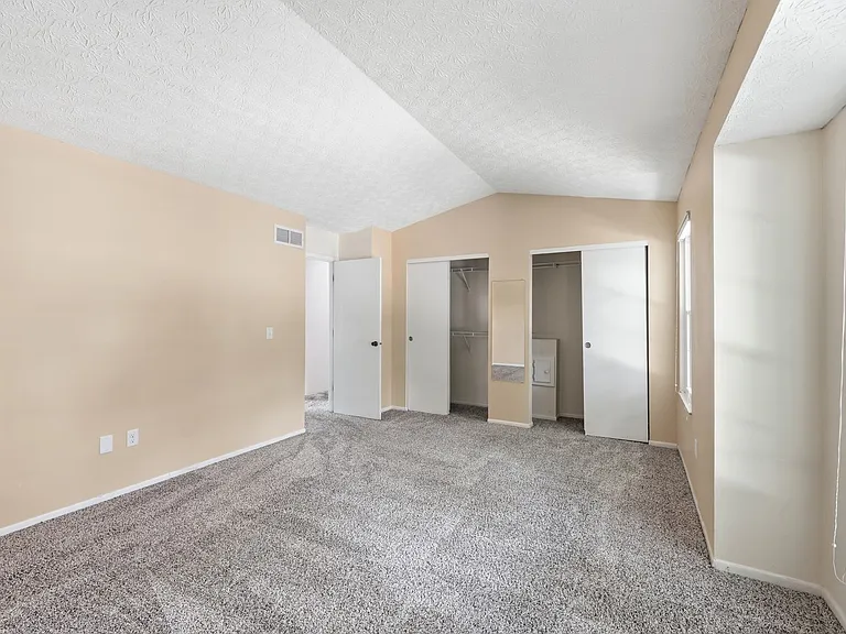 1238 Michigan Ave — Photo 7