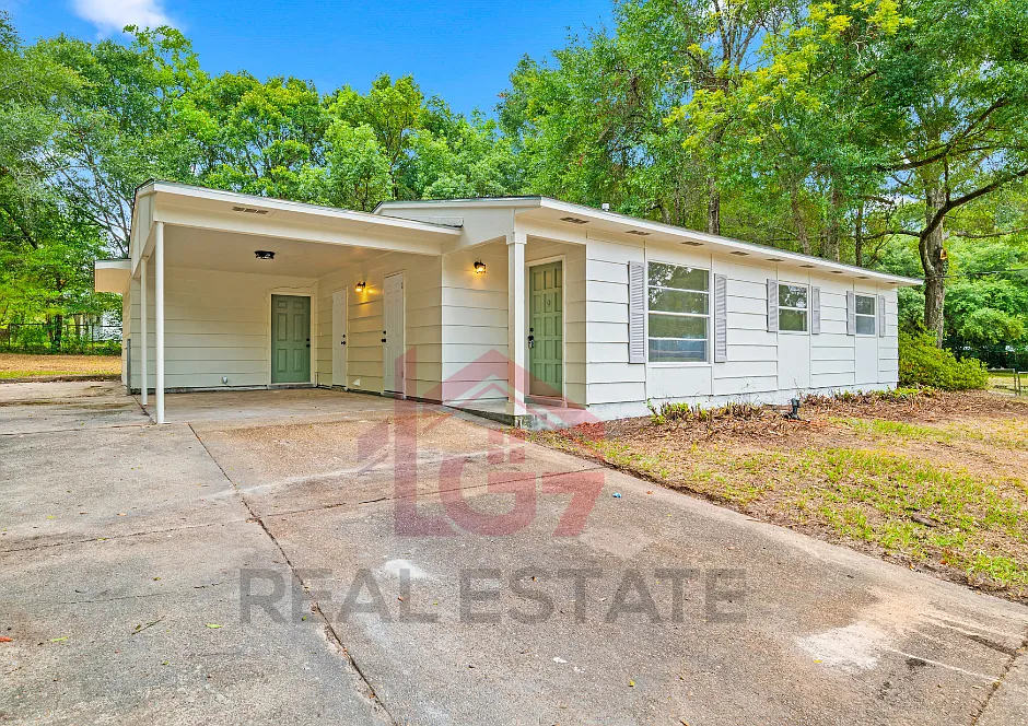 4112 Vassar Cir