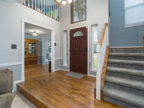 5th image of 1211 Redwood Bough Ln