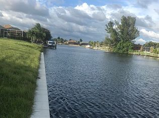 4127 Oasis Blvd, Cape Coral, FL 33914
