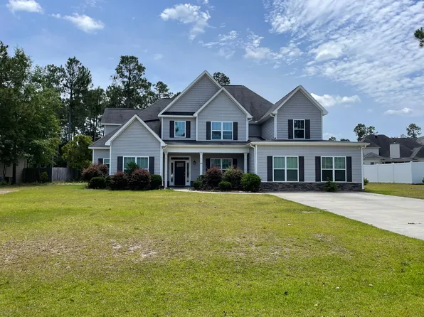 96 Castlebay Dr, Sanford, NC 27332