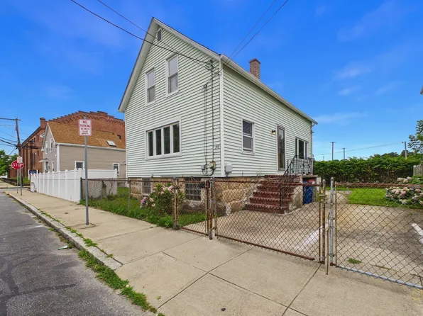 250 Chancery St, New Bedford, MA 02740