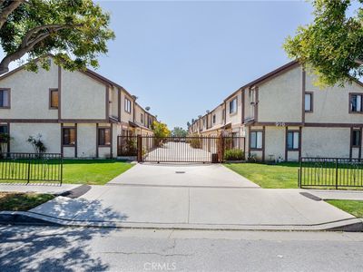 916 E 65th St APT 1, Inglewood, CA, 90302