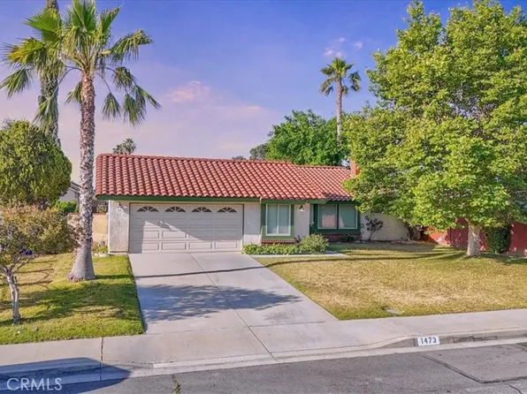 1473 W James St, Bloomington, CA 92316