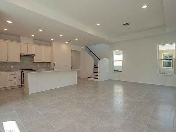 2nd image of 14095 Nautica Ct