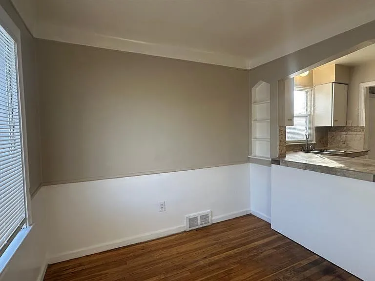 20301 Gilchrist St — Photo 4