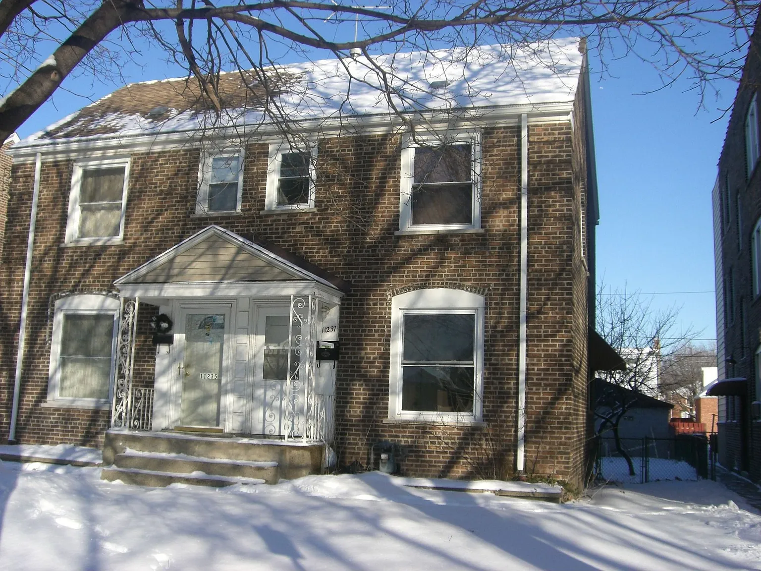 11237 S Avenue J photo 1