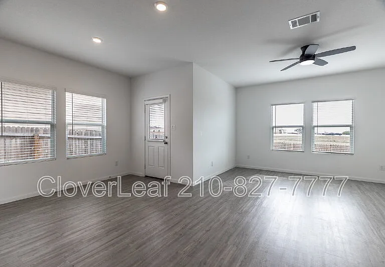 7050 Shears Pl — Photo 7