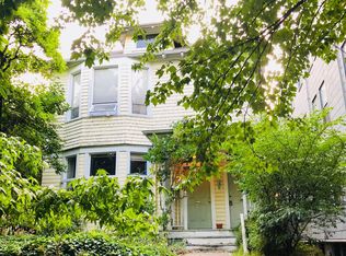 717 17th Ave APT B, Seattle, WA 98122