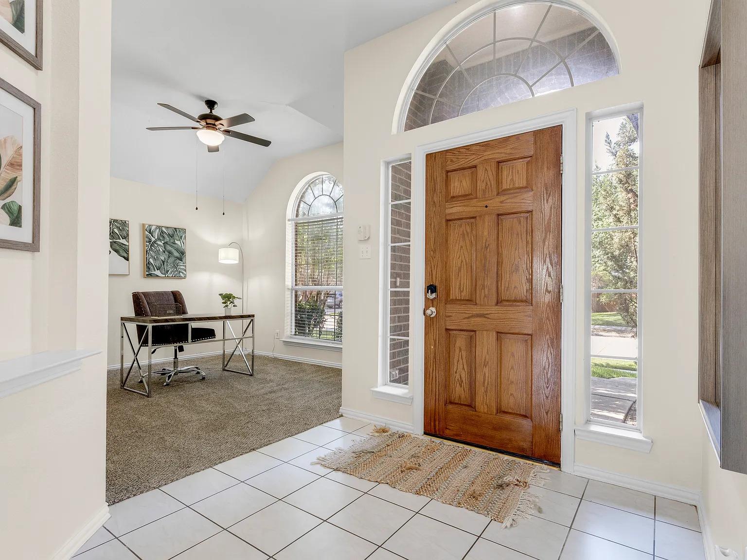 3 bed, 1721 sqft, $2,550 — Photo 3