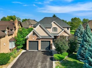 578 50th Rd, Hamilton, ON L8E 5T5