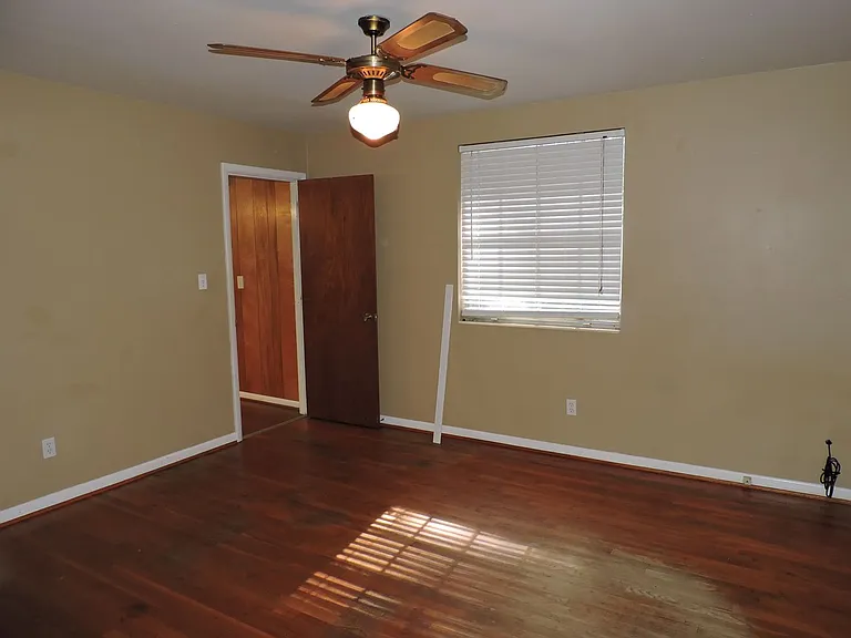 8220 Excelsior Dr — Photo 21