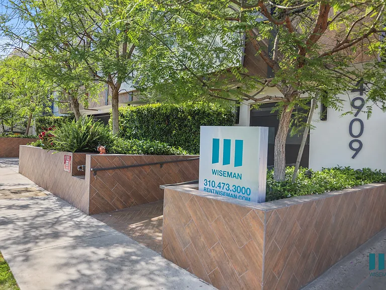 Sidewalk View of Rosewood Heights