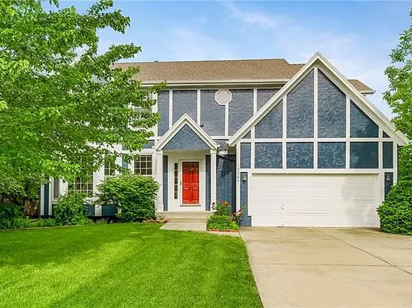 15204 W 139th Ter, Olathe, KS 66062