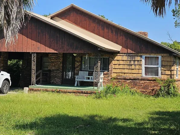 2510 W 18th St, Panama City, FL 32405