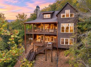 633 Riverfront Dr, Ellijay, GA 30536