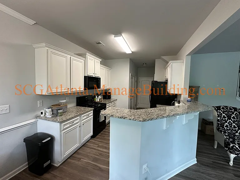 110 Newnan Lakes Dr — Photo 4