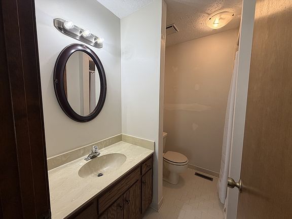 4th image of 3021 Blackwood Dr