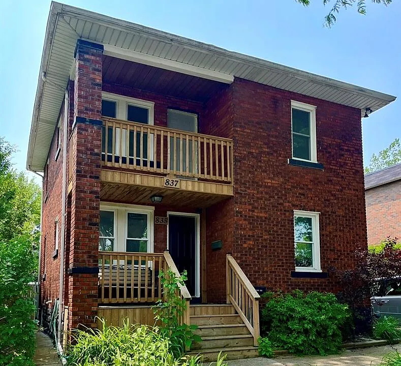 837 Louis Ave #UPPER