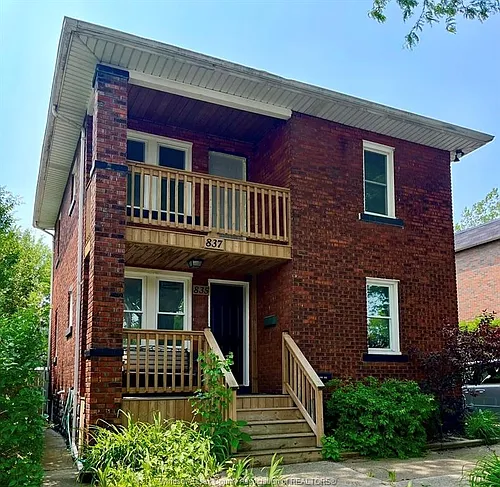 837 Louis Ave #UPPER Photo 1