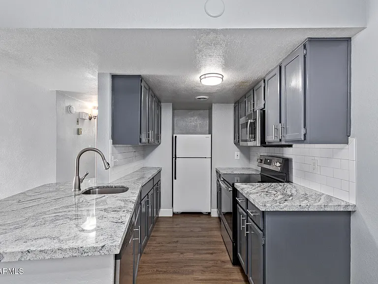 3416 N 44th St #70 — Photo 7