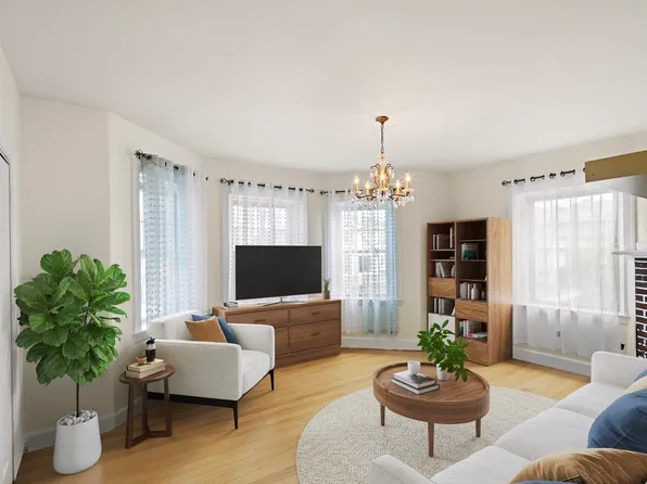 20 Chestnut St APT 201, Malden, MA 02148