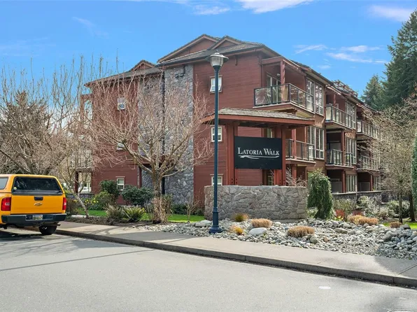 631 Brookside Rd #205, Colwood, ON L1L 1L1