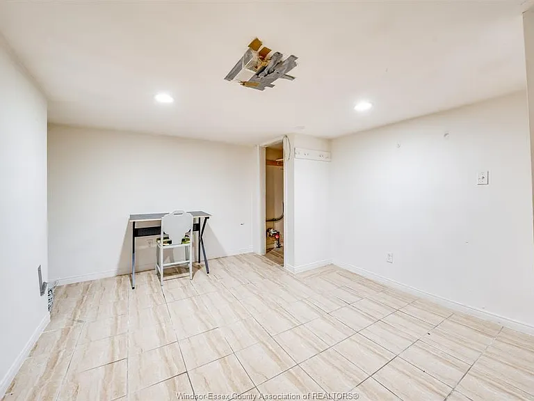 494 Rankin Ave — Photo 28