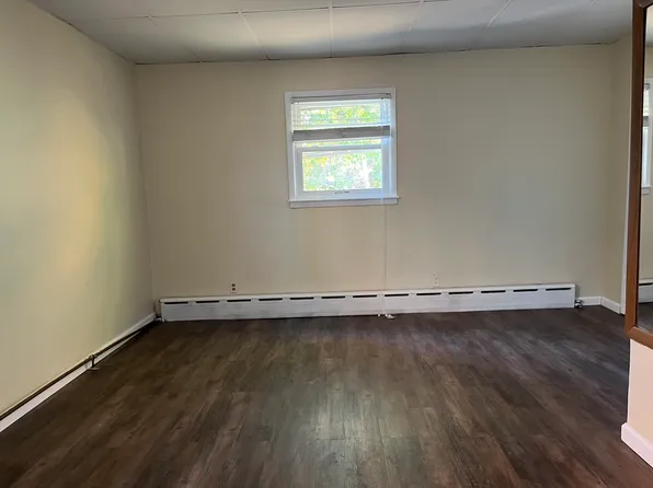 465 Greenmount Avenue image 6 of 10