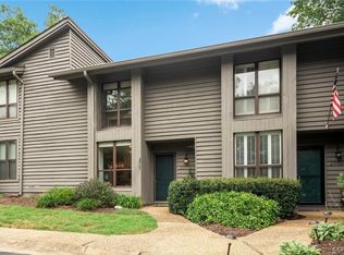 2958 Woodbridge Crossing Dr, Midlothian, VA 23112