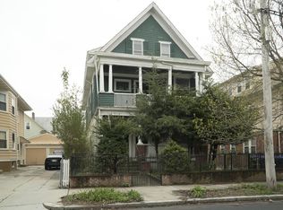 208 Lenox Ave, Providence, RI 02907