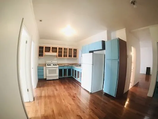 Rented by Axxess Realty Group | media 17
