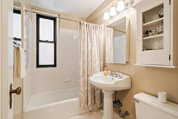 Sold by Weichert Properties - NYC | media 18