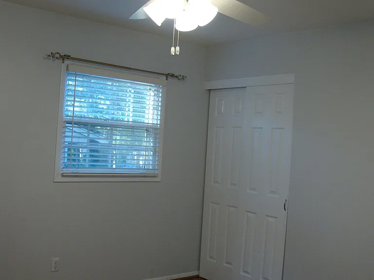 2746 Carolyn Dr SE — Photo 13