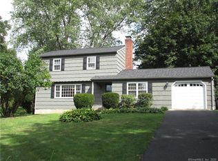 24 Green Pasture Rd, Bethel, CT 06801