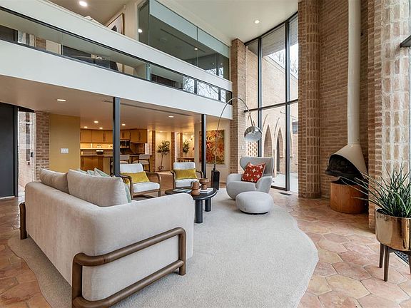 5th image of 3404 Partridge Rd