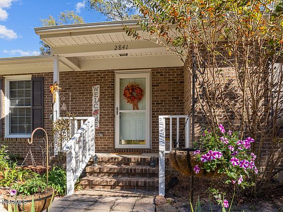 4th image of 2841 Sandy Meadows Drive