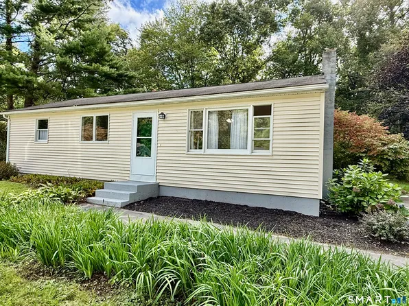 26 Francis Drive, Lebanon, CT 06249