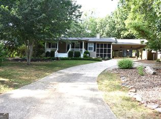 6138 Hulsey Dr, Clermont, GA 30527