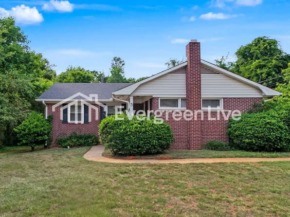 3 Lord Fairfax Dr, Greenville, SC 29605