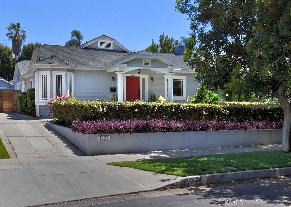 1st image of 1324 N Ogden Dr