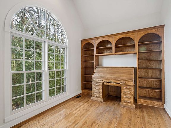 36th image of this home