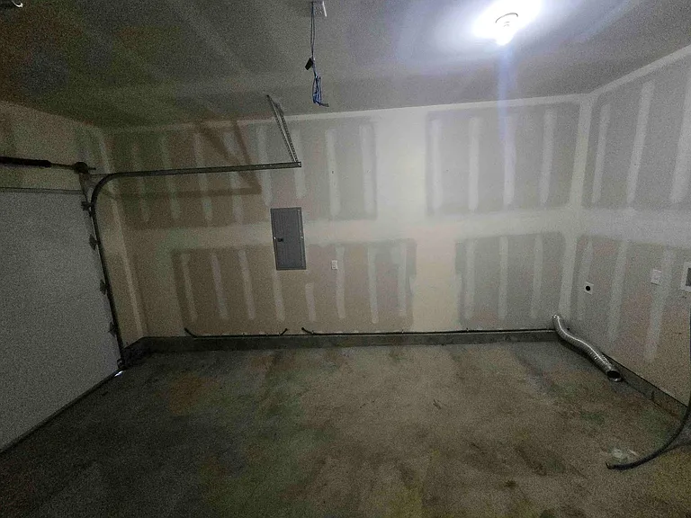 1802 College St #1810 — Photo 29
